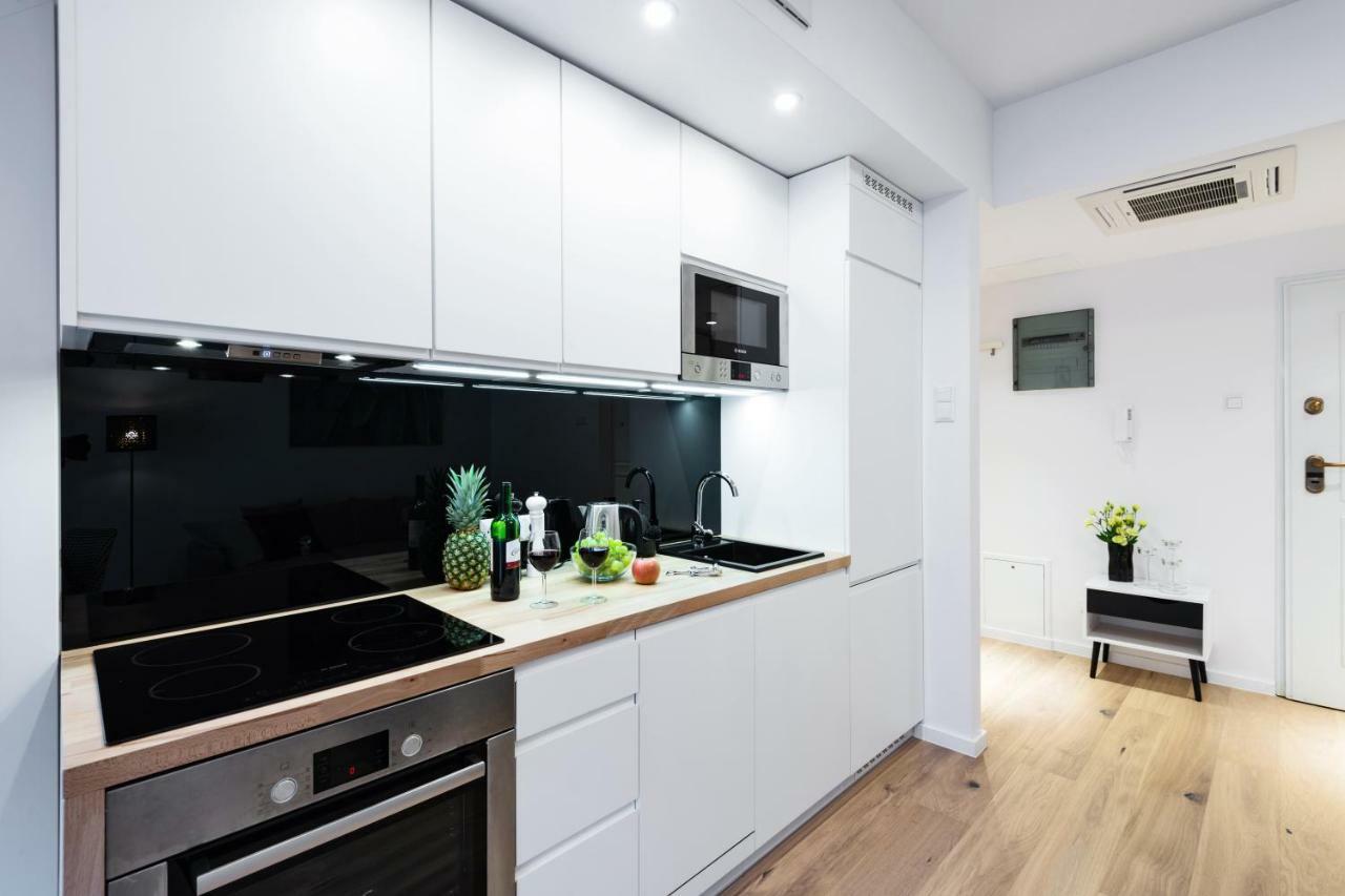 Kopernika8 Miro Apartment With Balcony And Ac 크라쿠프 외부 사진